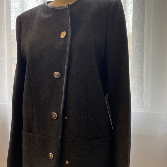 Balenciaga 100% wool coat / jacket NWT FR38 - Picture 2 of 10